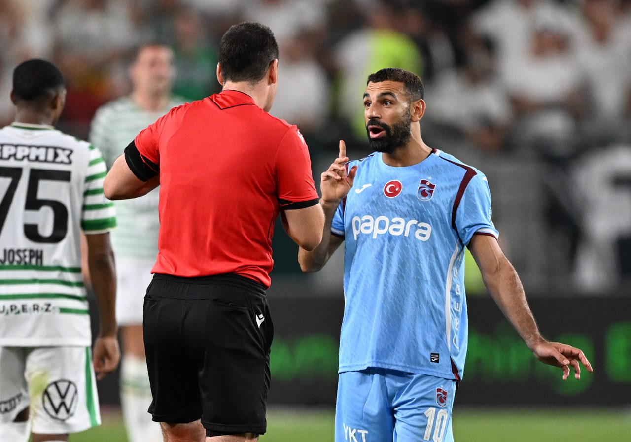 UEFA Avrupa Ligi play-off turu rövanşında Ferencvaros'a elenen Trabzonspor, UEFA Konferans Ligi grup aşamasında yoluna devam edecek.
