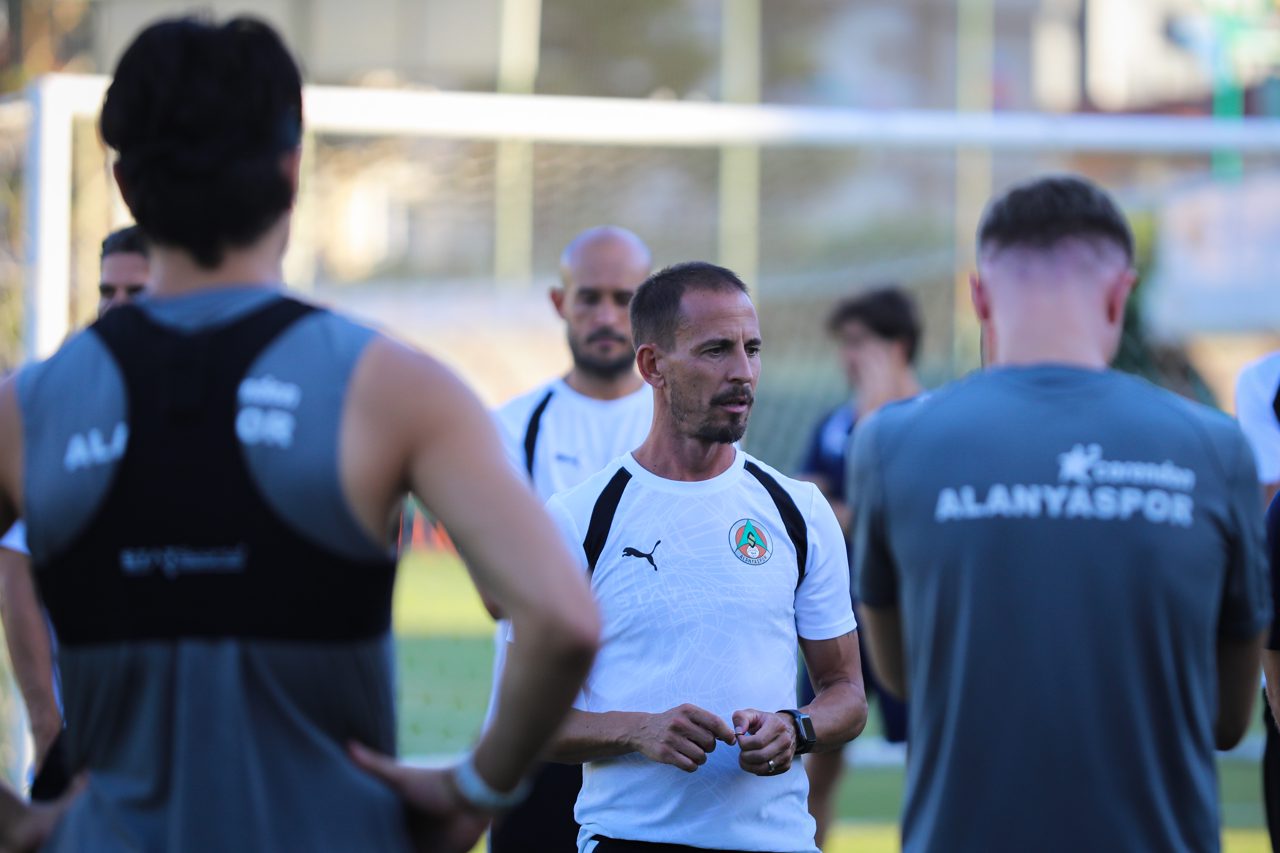 Alanyaspor, Göztepe maçının hazırlıklarına başladı