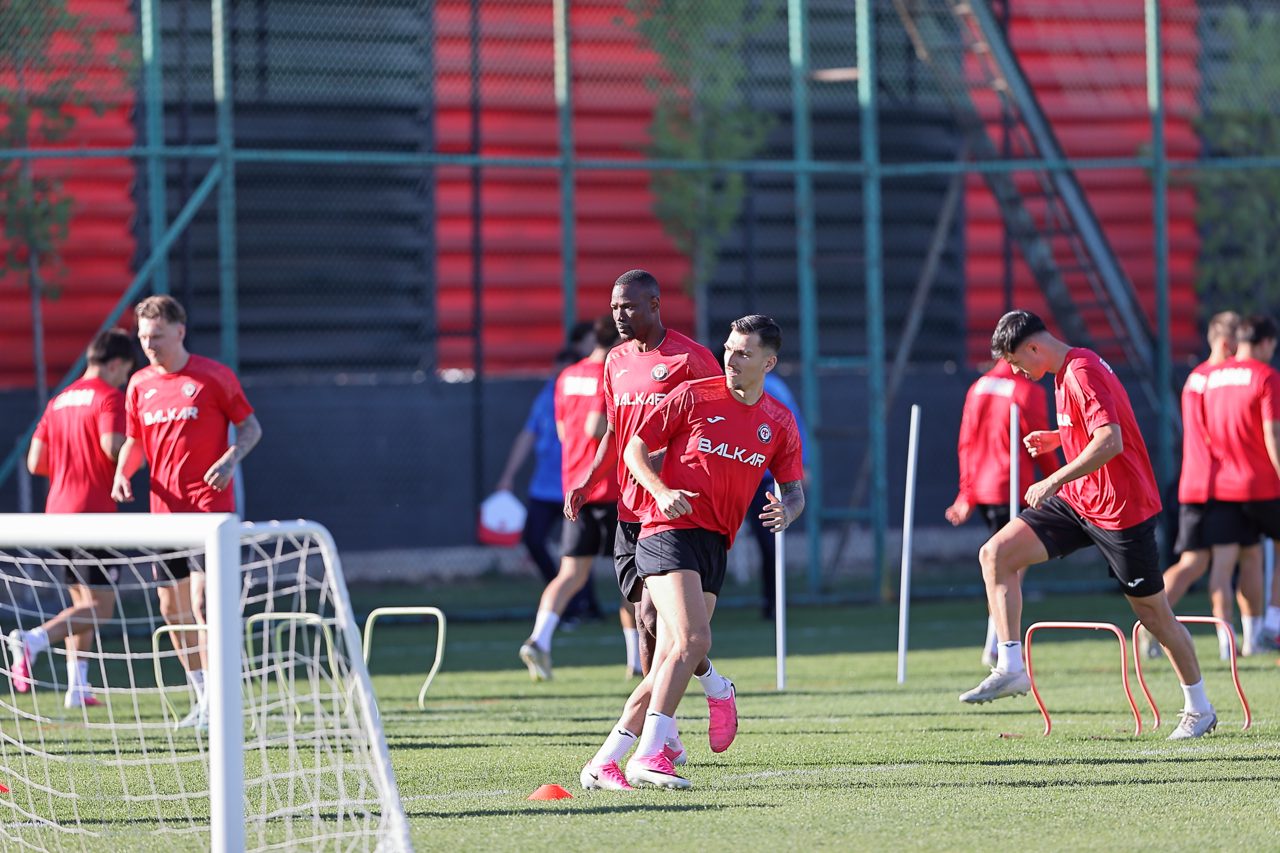Çorum FK, Samsunspor maçında deplasmandaki ilk 3 puanını almayı hedefliyor