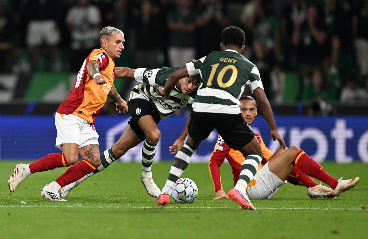 Galatasaray, UEFA Şampiyonlar Ligi'nde Sporting'e 3-1 yenildi.