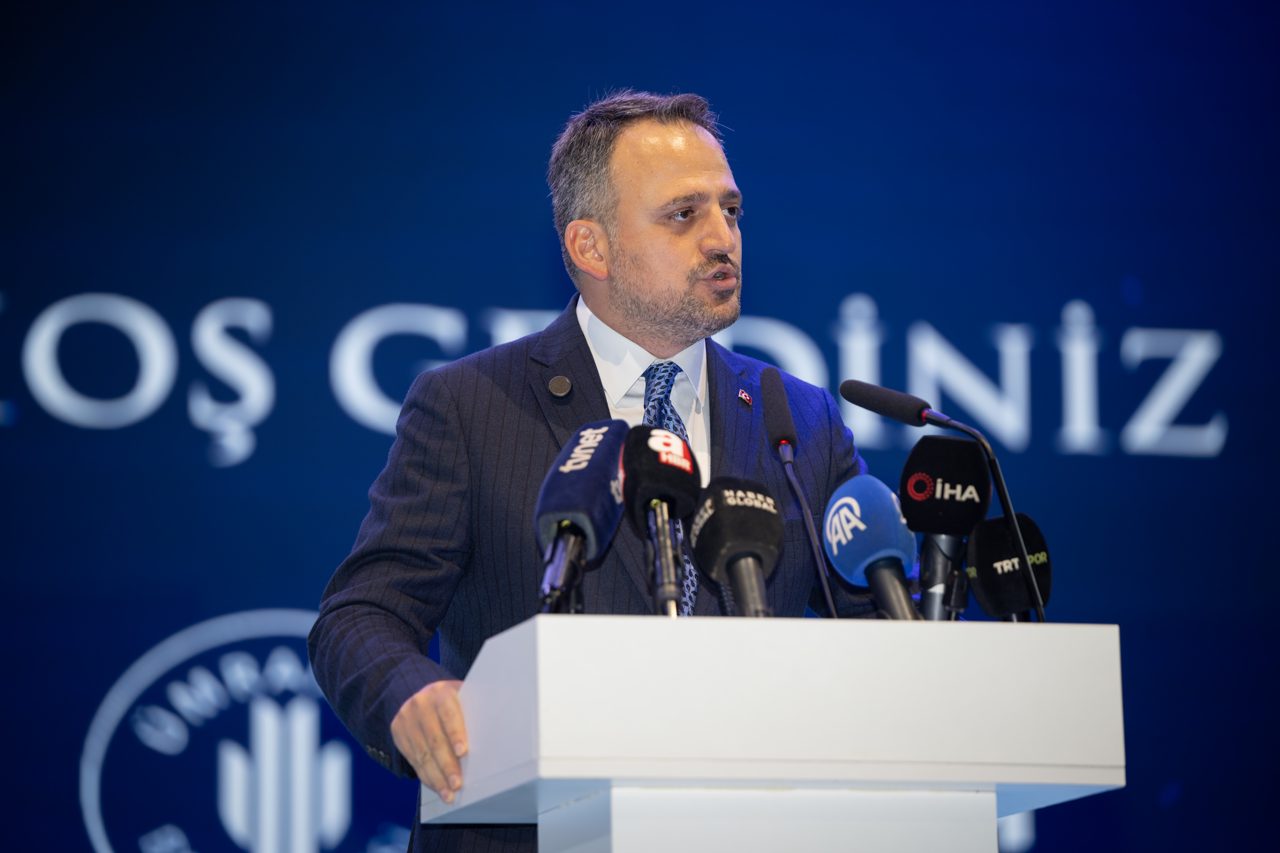 Ümraniye Belediyesi, "2. Geleneksel Altın Kupa Gecesi" düzenledi